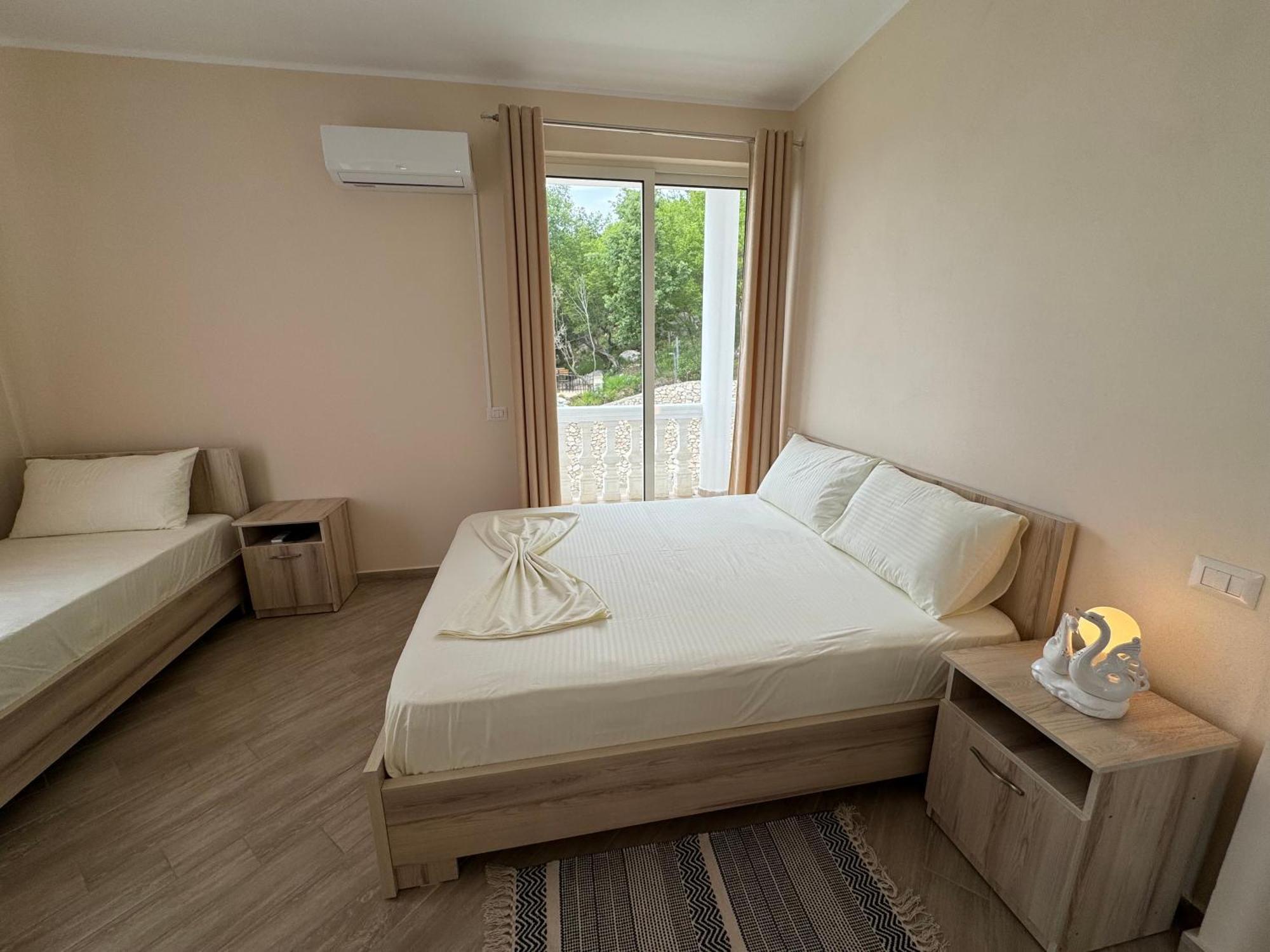 Vila Horizont Baks-Rrjoll Exterior photo