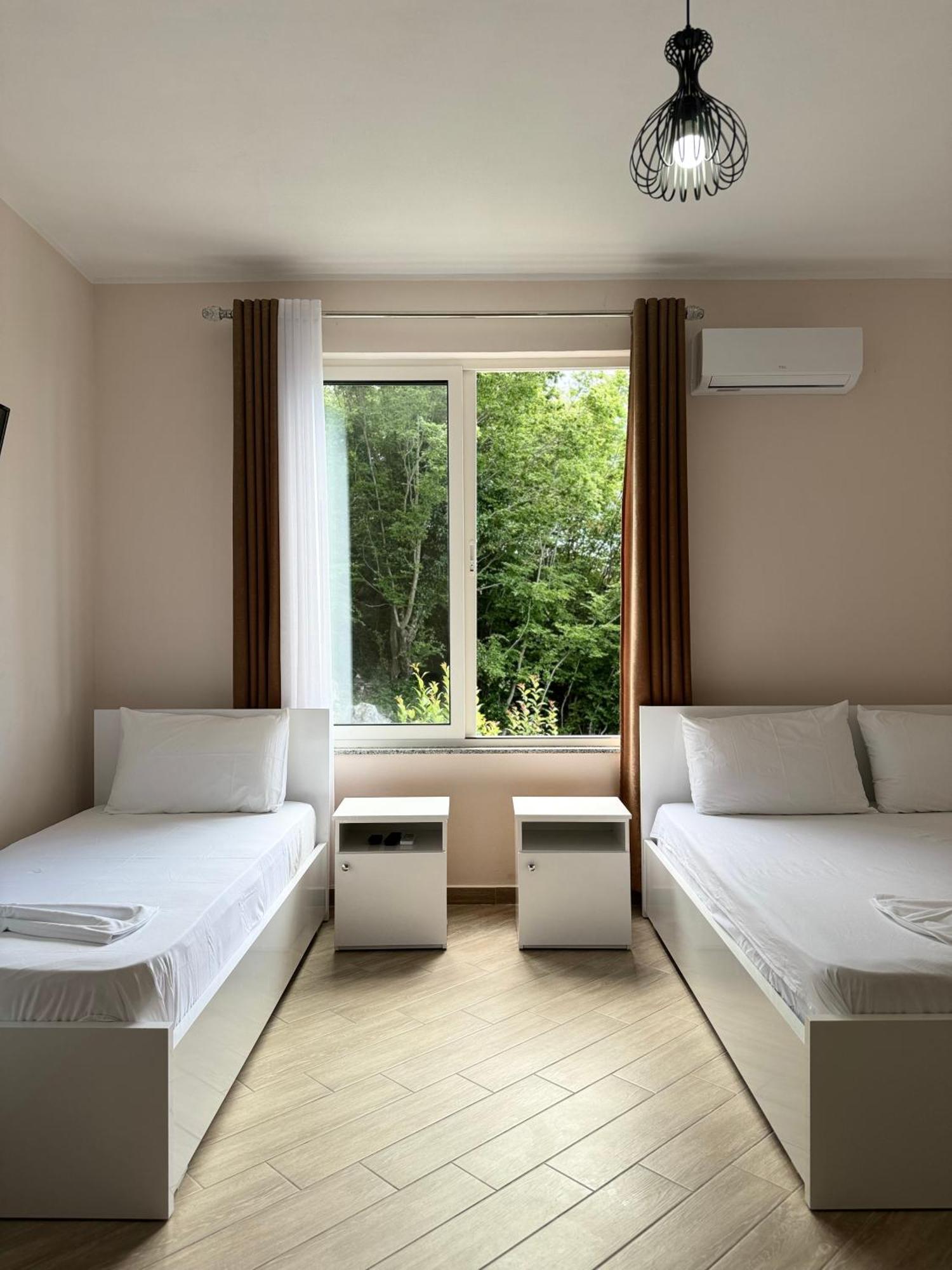 Vila Horizont Baks-Rrjoll Exterior photo