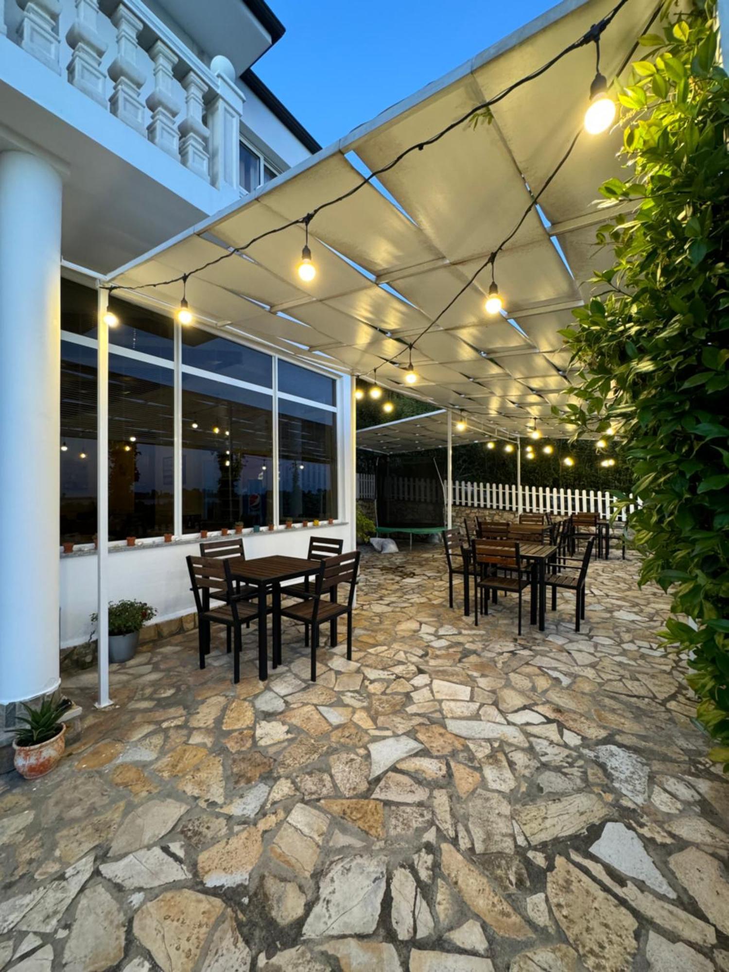 Vila Horizont Baks-Rrjoll Exterior photo