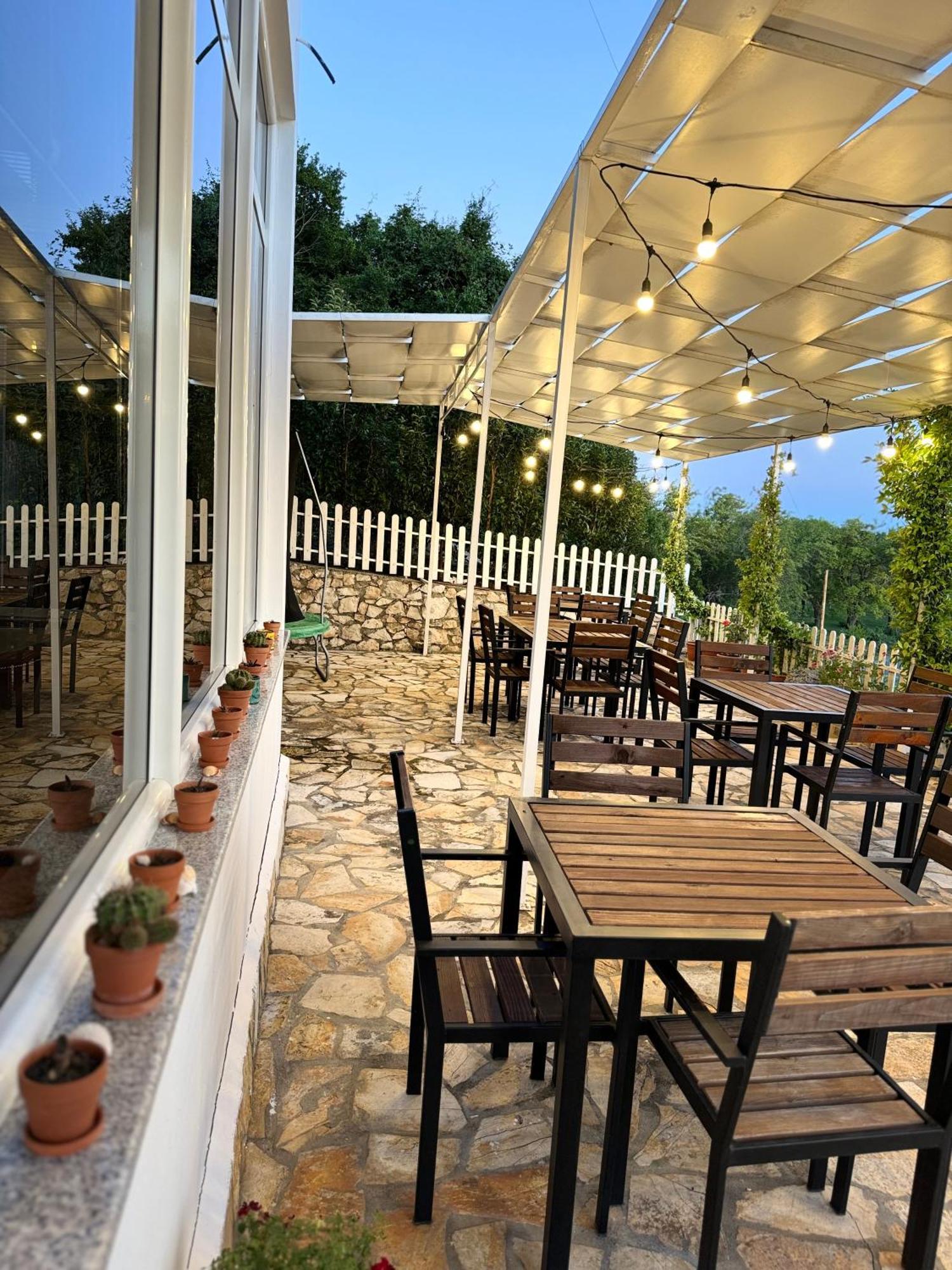 Vila Horizont Baks-Rrjoll Exterior photo